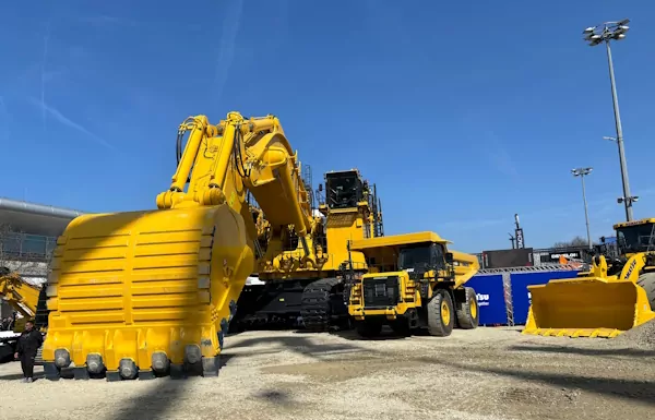 AMOS auf der bauma München