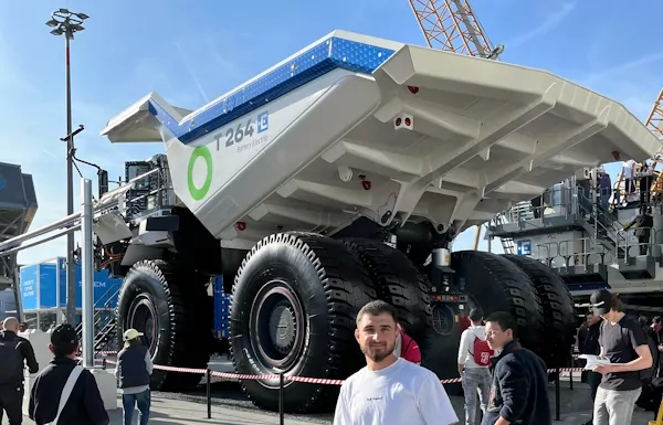 AMOS auf der bauma München